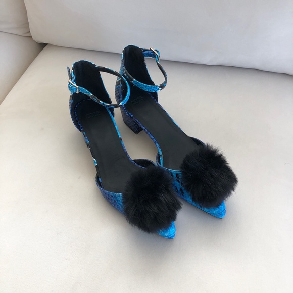 ASOS blue pointed heels - Picture 2 of 9